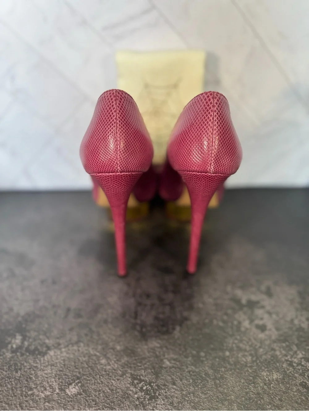 Charlotte Olympia Pink Dolly Lizard-Textured Platform Pumps Heels, Size 36.5